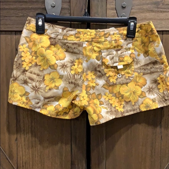 ISO: New closets for old favorites. - Picture 15 of 16